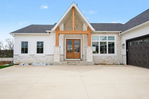 $639,000 | 11098 Calle Jules Court, Osceola, IN 46561