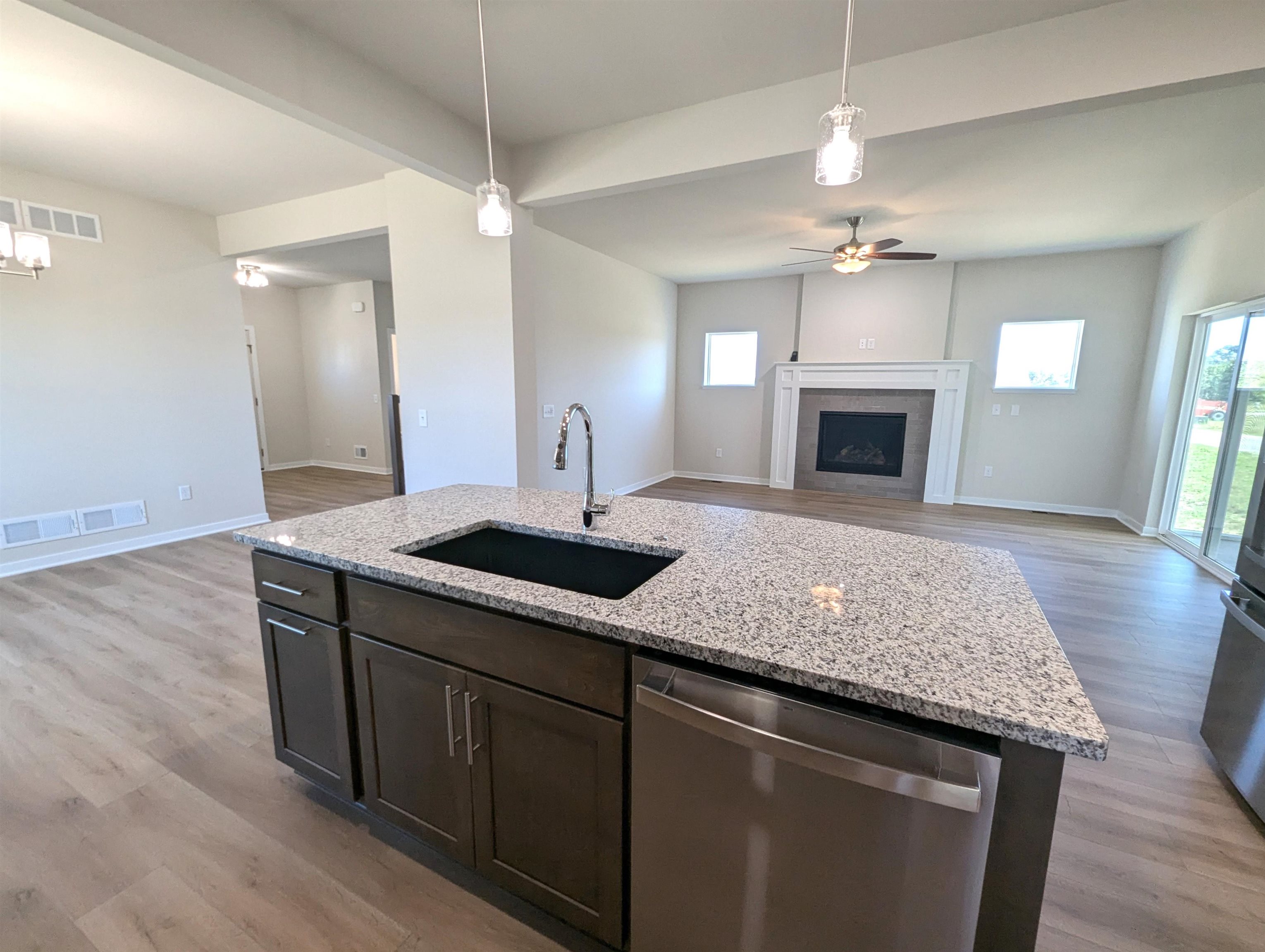 6631 Junco Drive Middleton, WI 53562 - Photo 19 of 82