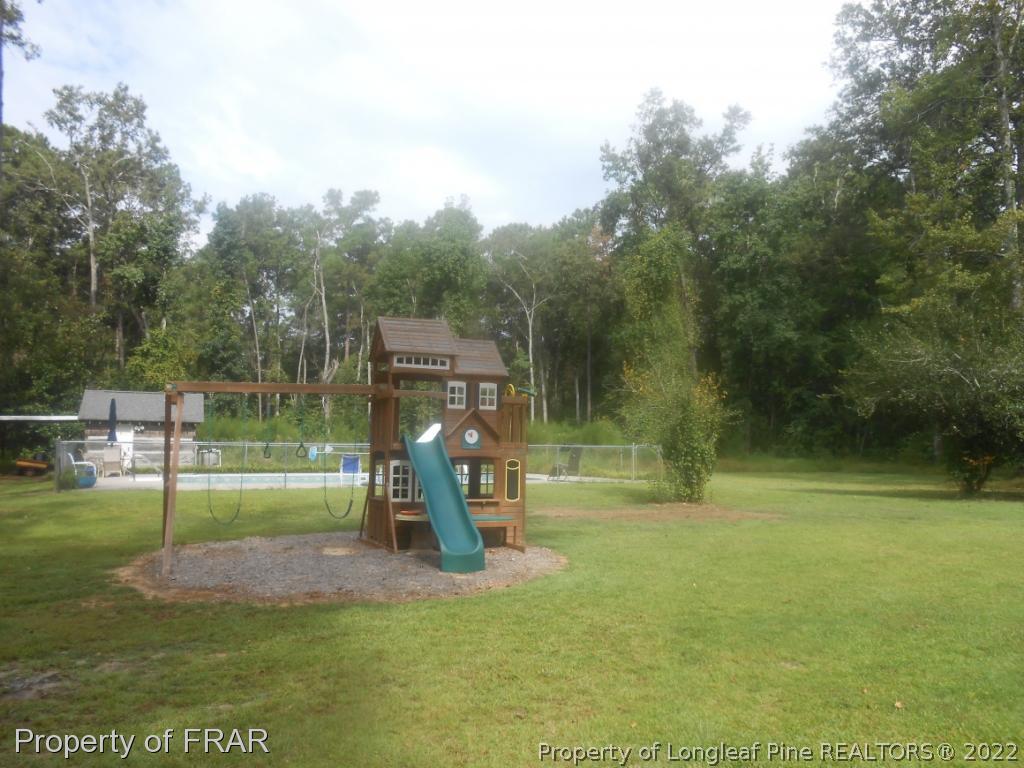 411 B T Road Lumberton, NC 28358 - Photo 6 of 36 Gallery Image 6