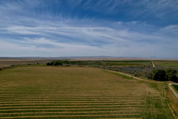$400,000 | 32 Emblem Wy, Powell, WY 82435