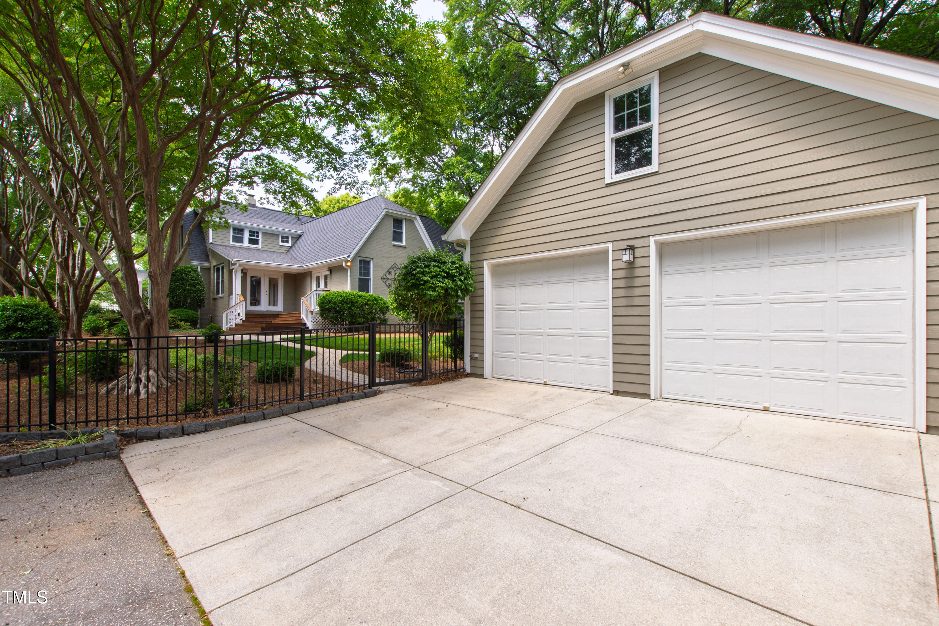 2202 St Marys Street Raleigh, NC 27608 - Photo 51 of 63 St Marys (62)