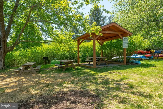 $485,000 | 6 Winding Way, Unit 19C, McHenry, MD 21541