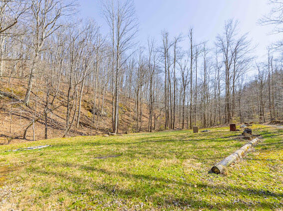 148 Edward Road McKee, KY 40447 - Photo 4 of 31 198BE8AE-300F-4012-8034-8E35AB11D8ED
