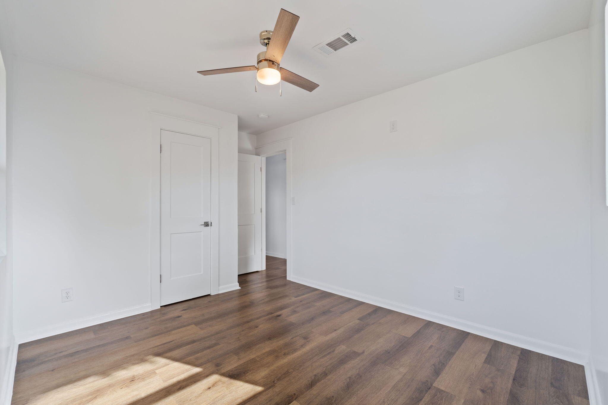 630 Shrewsbury Road Mary Esther, FL 32569 - Photo 25 of 39 wooden floor in an empty room