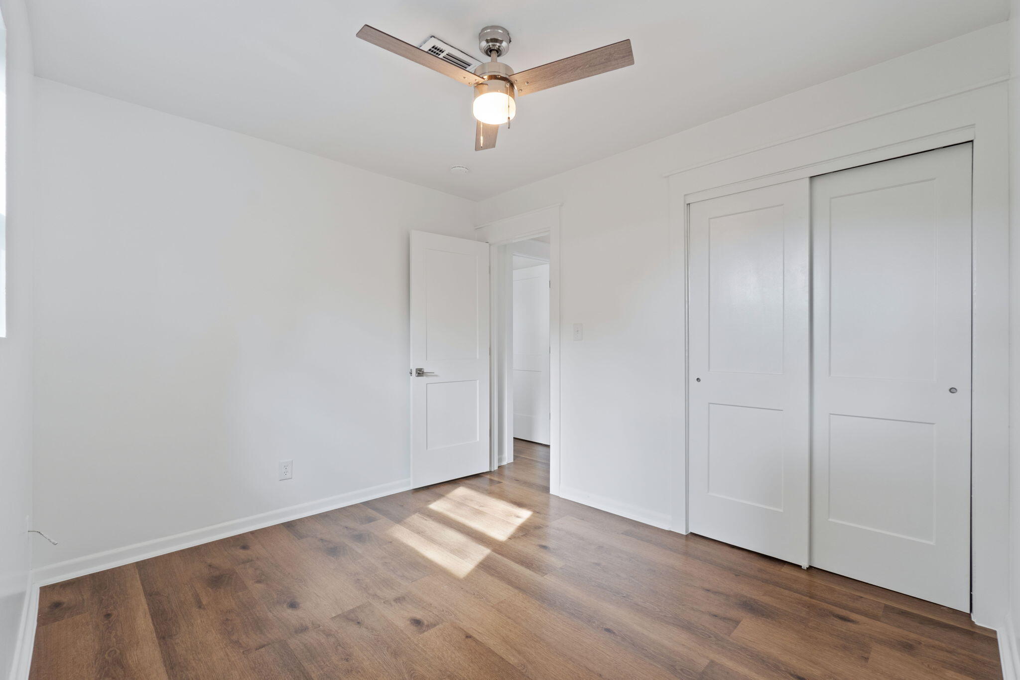 630 Shrewsbury Road Mary Esther, FL 32569 - Photo 28 of 39 a view of empty room with wooden floor