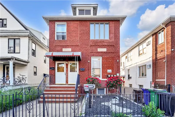 $2,088,000 | 132 Bay 28th Street | Bath Beach