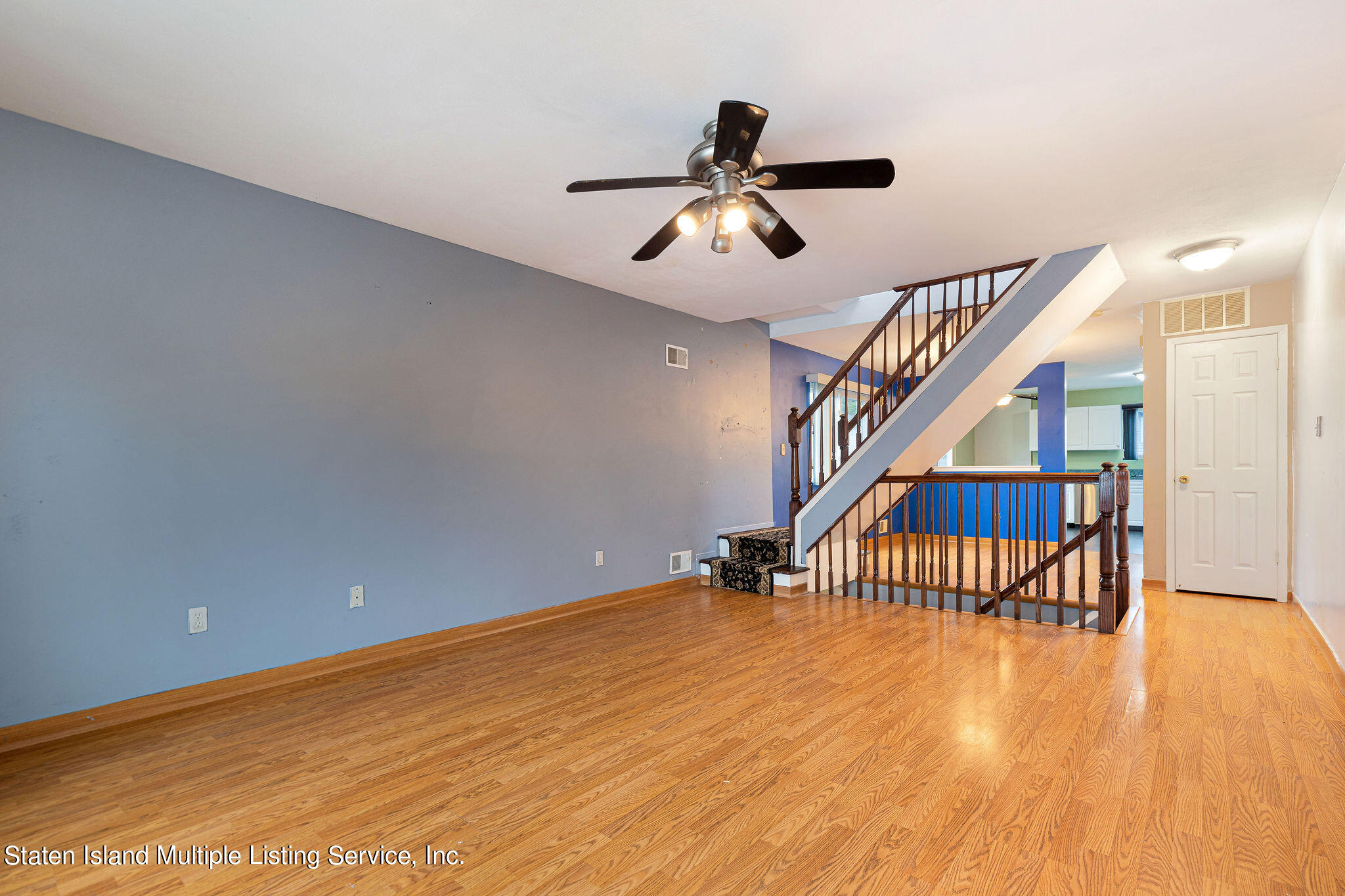 65 Courtney Loop Staten Island, NY 10305 - Photo 11 of 48 65CourtneyLoop-09