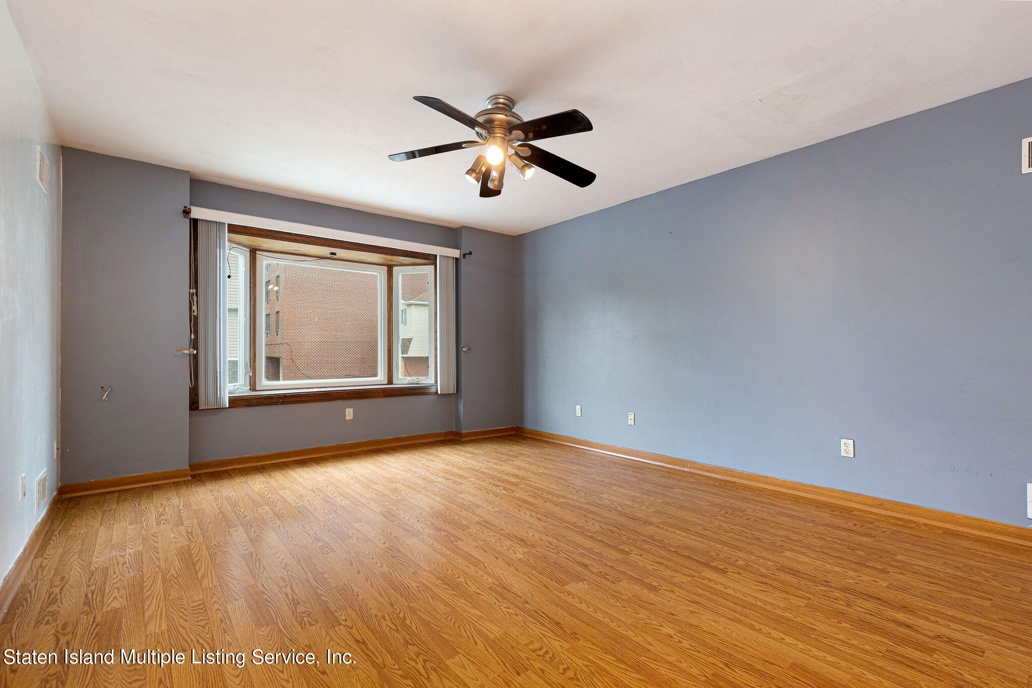 65 Courtney Loop Staten Island, NY 10305 - Photo 12 of 48 65CourtneyLoop-10