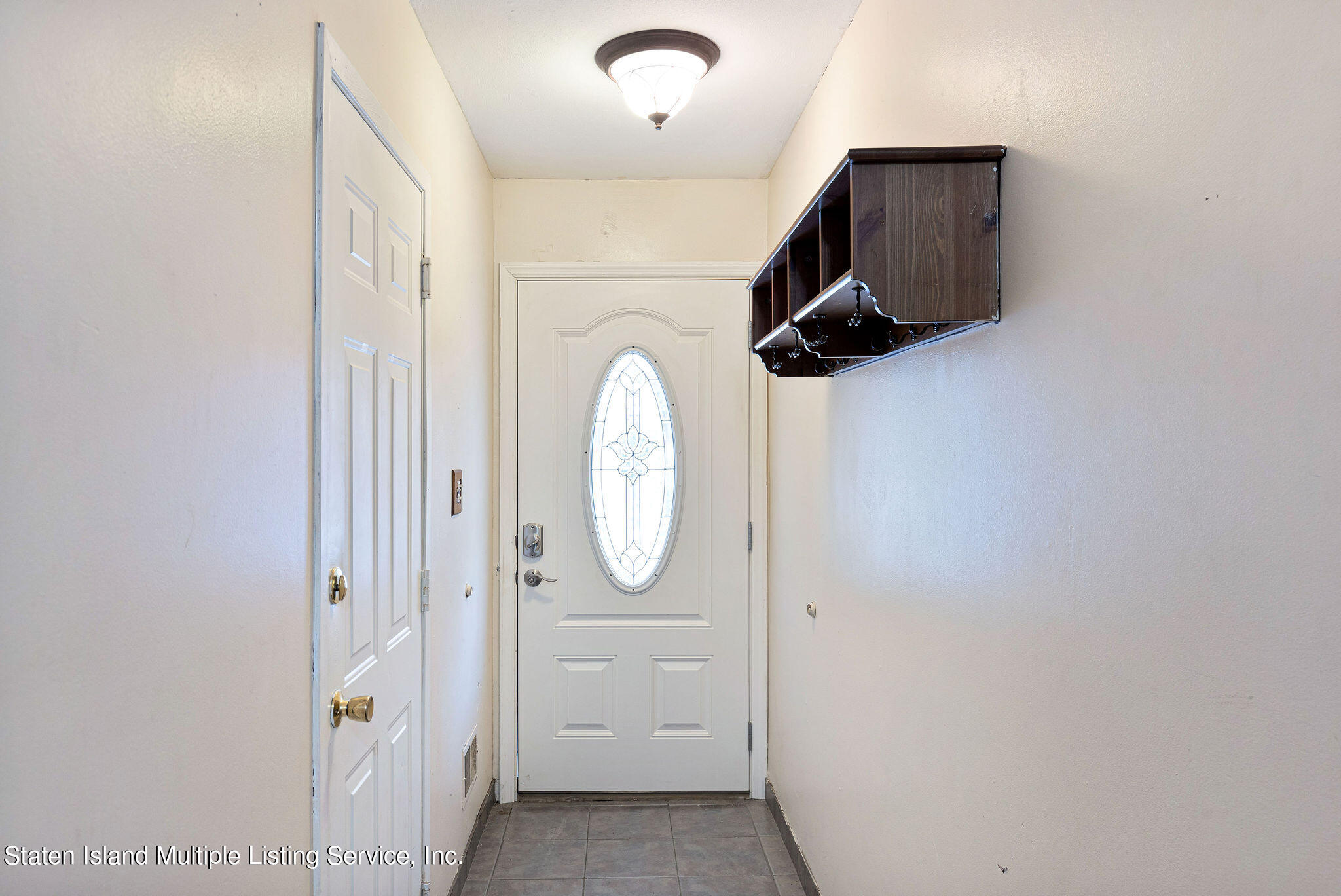 65 Courtney Loop Staten Island, NY 10305 - Photo 7 of 48 65CourtneyLoop-06