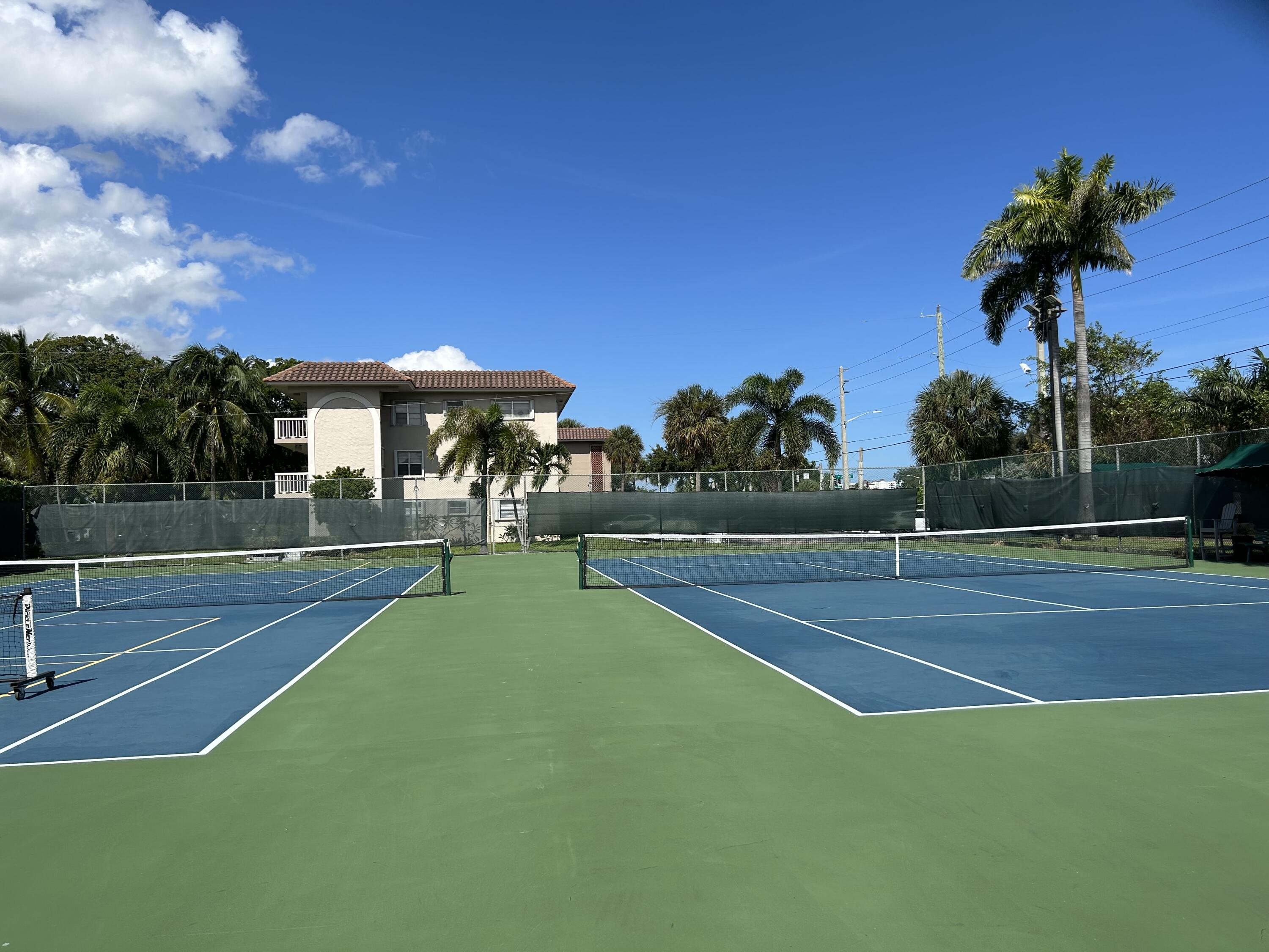 26 Royal Palm Way, Unit 405 Boca Raton, FL 33432 - Photo 40 of 44 TENNIS