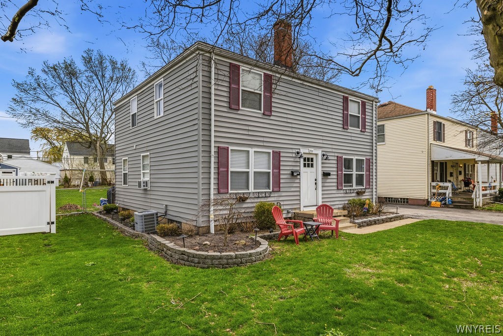 955 Beach Road Cheektowaga, NY 14225 - Photo 2 of 27
