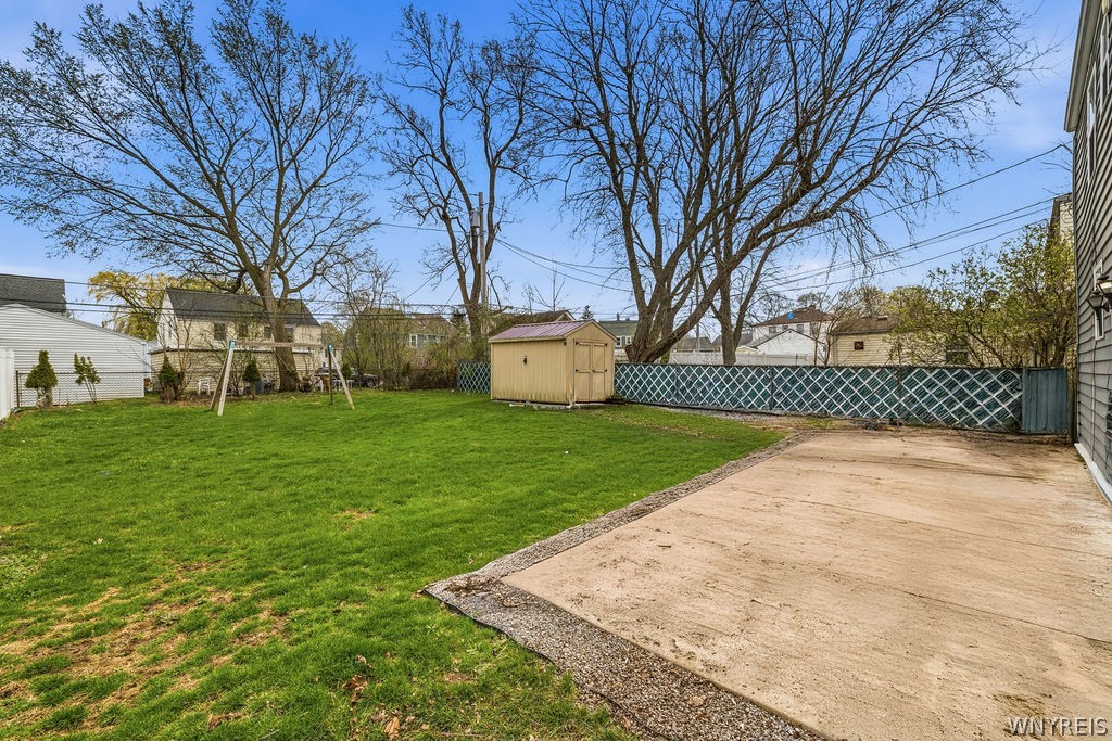 955 Beach Road Cheektowaga, NY 14225 - Photo 26 of 27