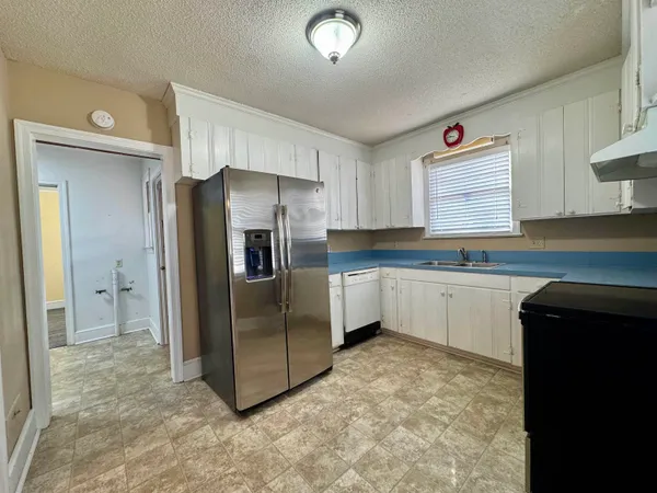 $186,500 | 517 County Rd S-45-104, Kingstree, SC 29556