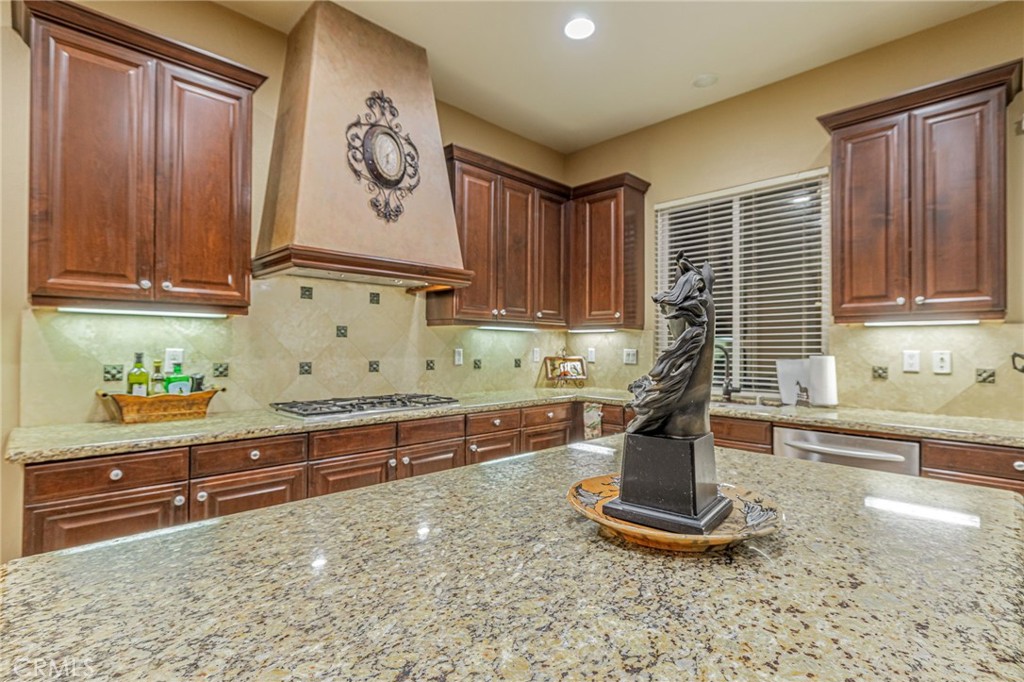 33442 Desert Road Acton, CA 93510 - Photo 15 of 58