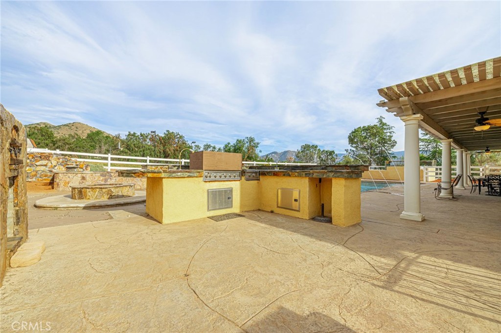 33442 Desert Road Acton, CA 93510 - Photo 48 of 58