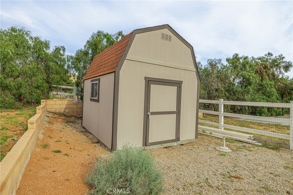 33442 Desert Road Acton, CA 93510 - Photo 51 of 58