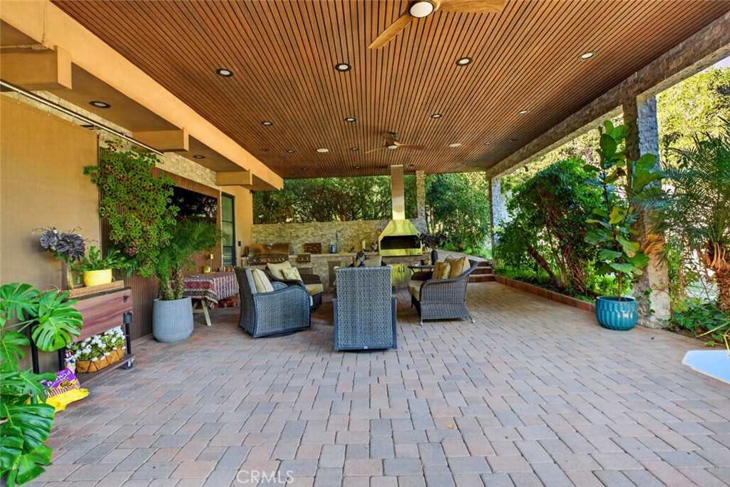 2311 Stonyvale Road Tujunga, CA 91042 - Photo 28 of 56 Gallery Image 28