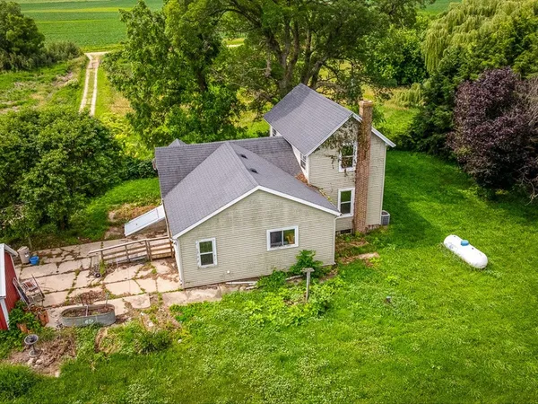 $255,000 | 9836 East Maize Road, Ridott, IL 61067