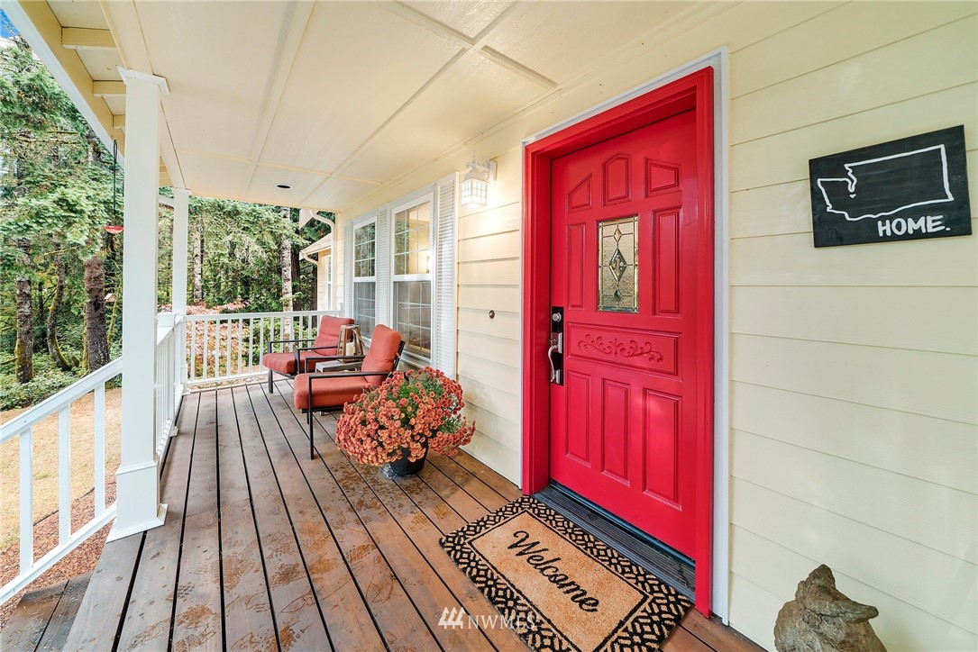 4548 Shellridge Road Northwest Olympia, WA 98502 - Photo 3 of 25 Gallery Image 3