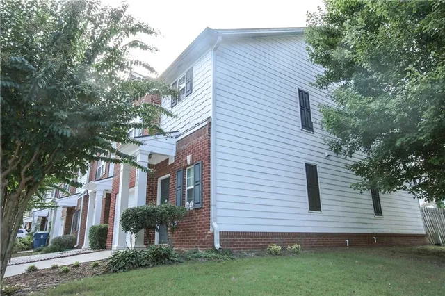 $2,300 | 3801 Thayer Trace, Duluth, GA 30096