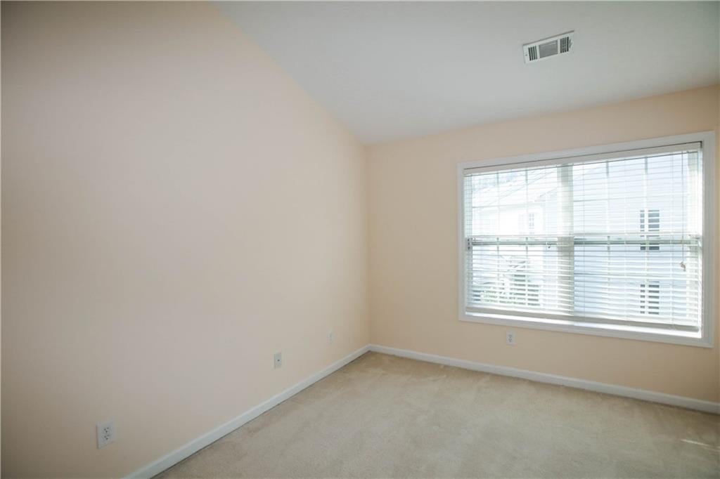 3801 Thayer Trace Duluth, GA 30096 - Photo 39 of 44 an empty room with a window