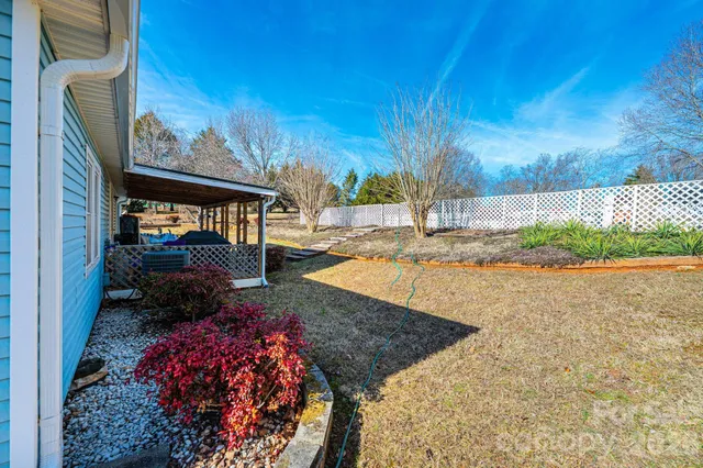 $299,900 | 5876 Leil Road, Hickory, NC 28602