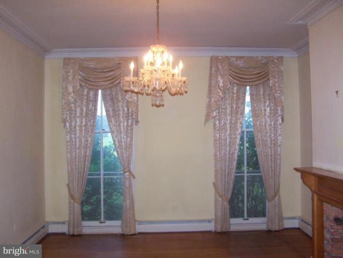 15110 Motters Station Road Rocky Ridge, MD 21778 - Photo 10 of 20 Family Room