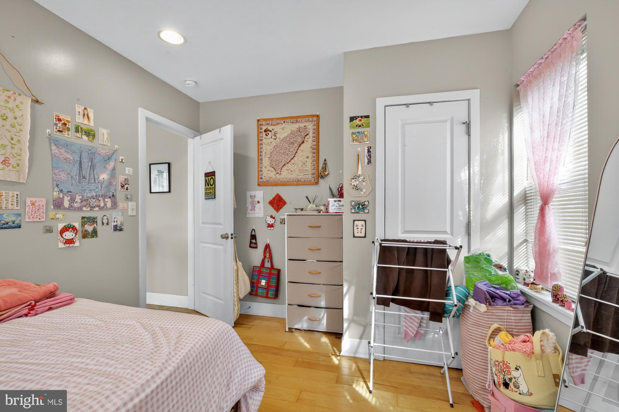 709 North 3rd Street, Unit 3 Philadelphia, PA 19123 - Photo 15 of 17 a bedroom with a bed furniture and decor