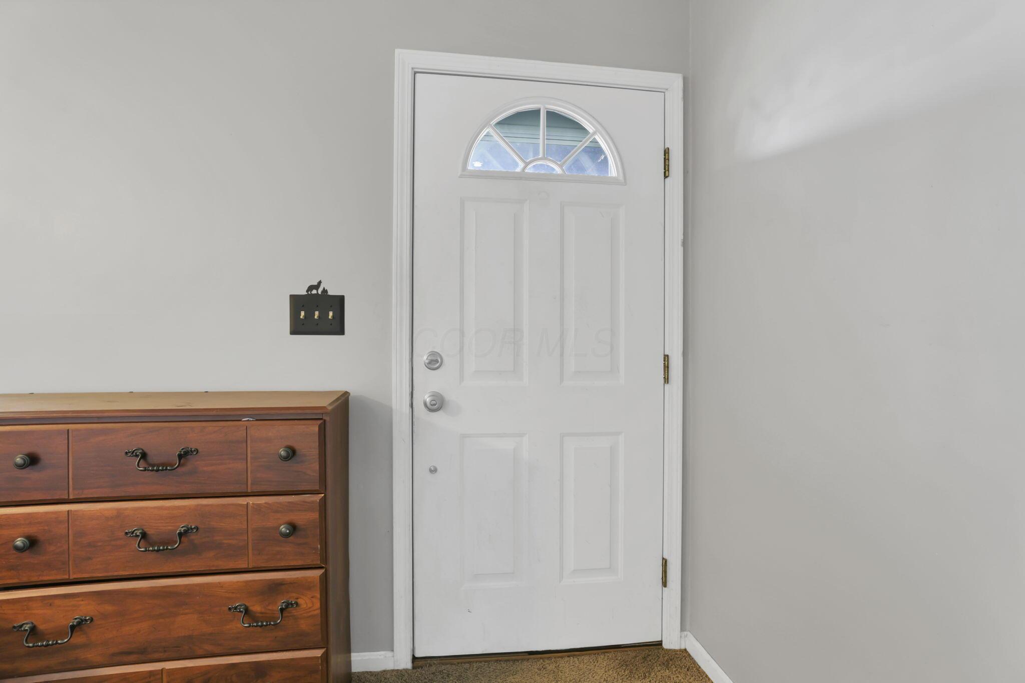 101 Fieldpoint Road Heath, OH 43056 - Photo 5 of 40 8-web-or-mls-IMG_7505