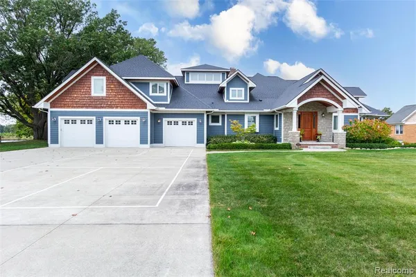 $3,450,000 | 302 Tanview Drive, Oxford, MI 48371