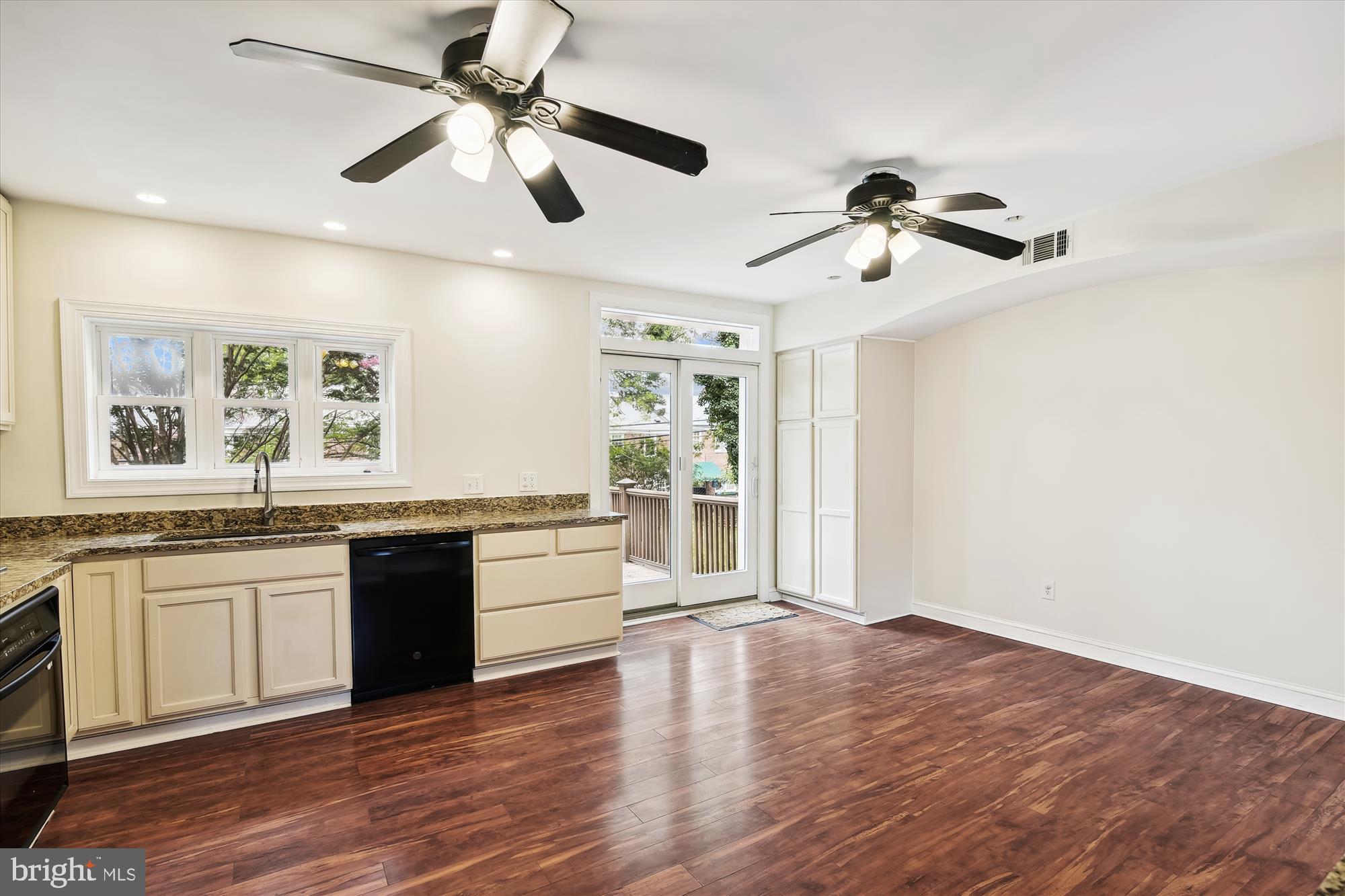 116 Murdock Road Baltimore, MD 21212 - Photo 10 of 44 Kitchen