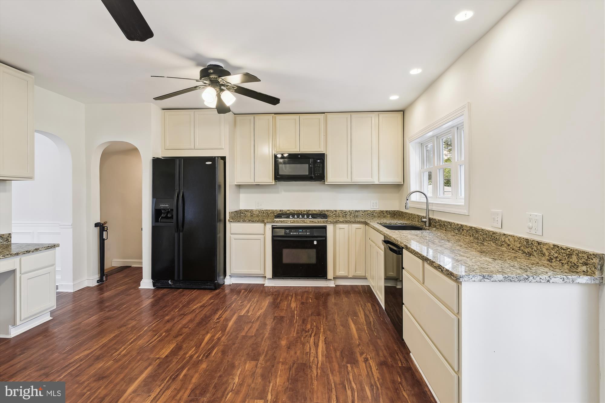 116 Murdock Road Baltimore, MD 21212 - Photo 8 of 44 Kitchen