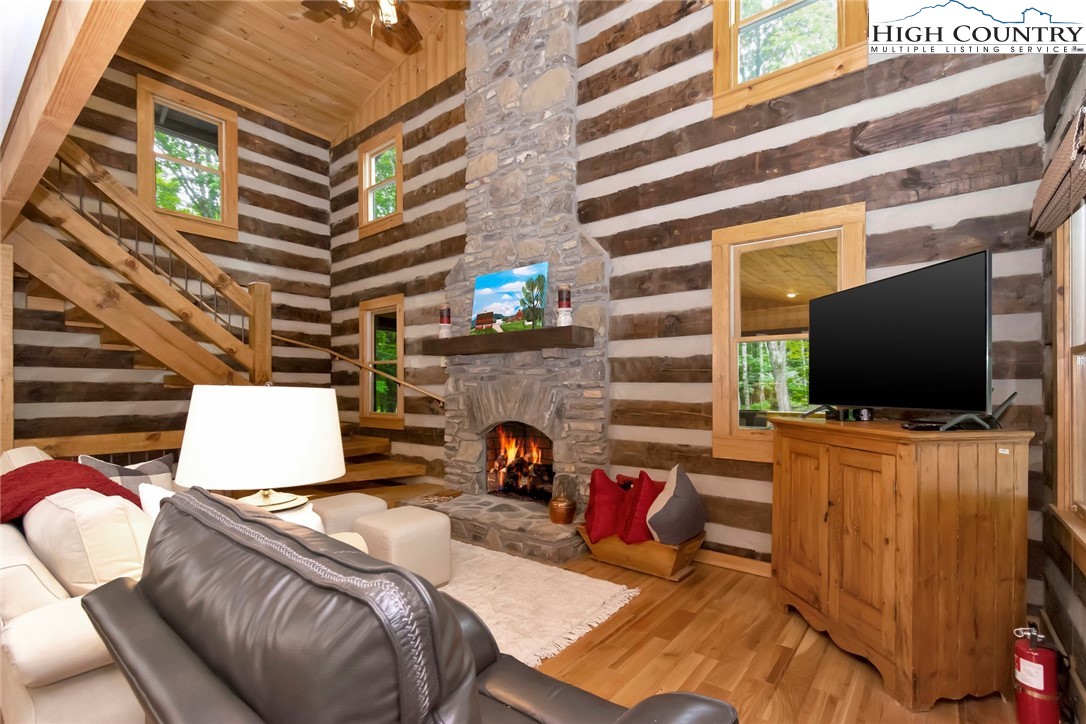 289 Big Tree Road West Jefferson, NC 28694 - Photo 6 of 41 Gallery Image 6