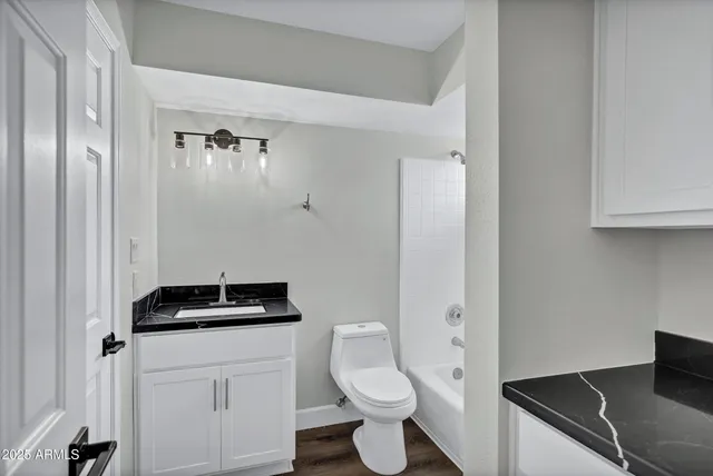 a bathroom with a toilet
