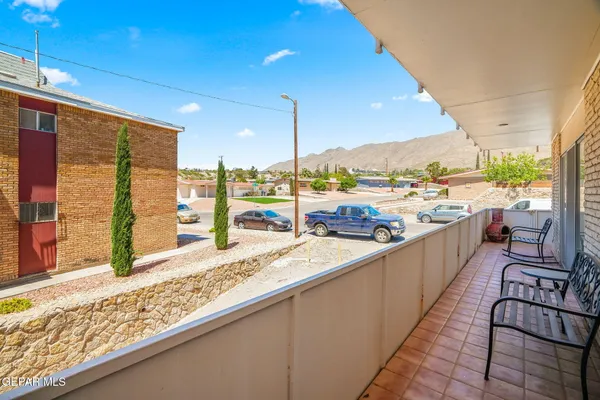 a view of a terrace with sky view