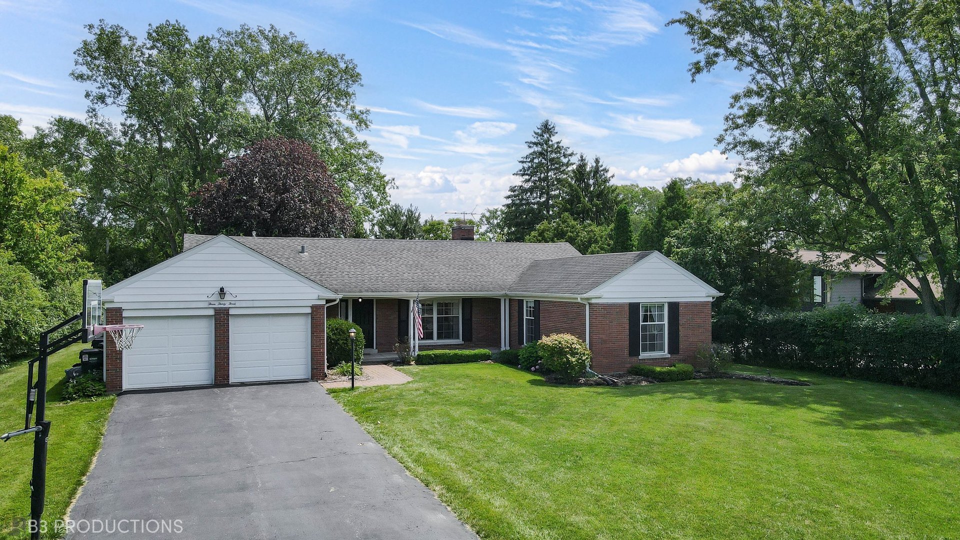 333 North Branch Road Glenview, IL 60025 - Photo 1 of 25 Gallery Image 1
