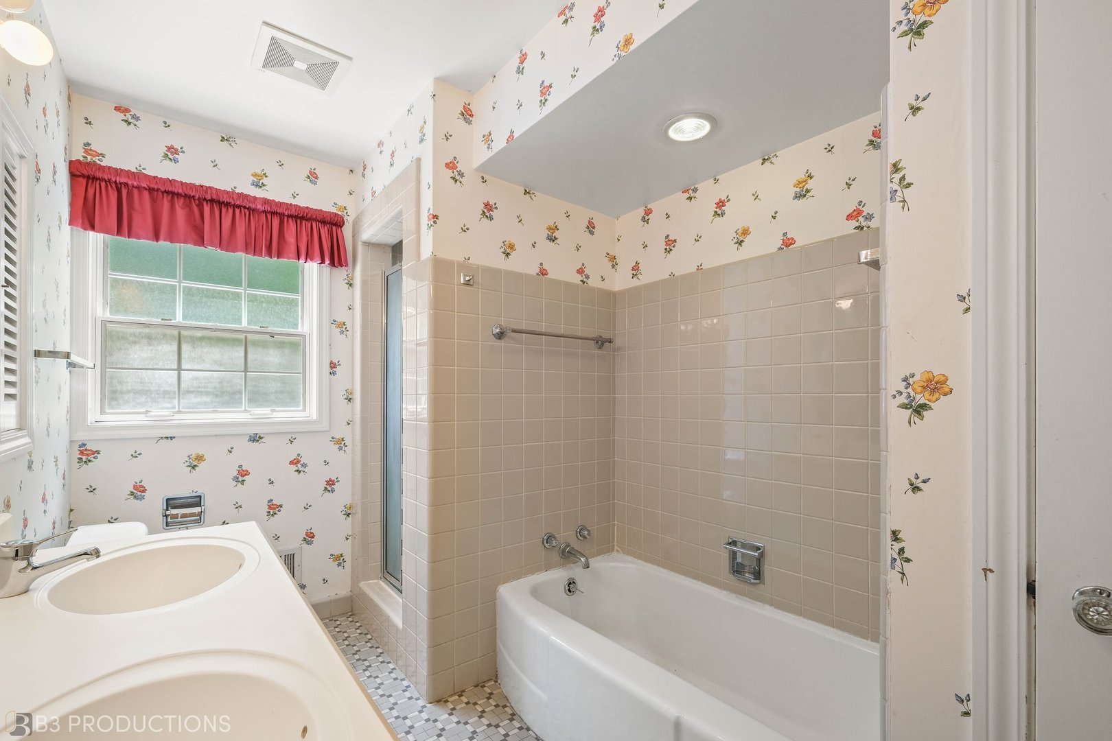 333 North Branch Road Glenview, IL 60025 - Photo 16 of 25 Gallery Image 16