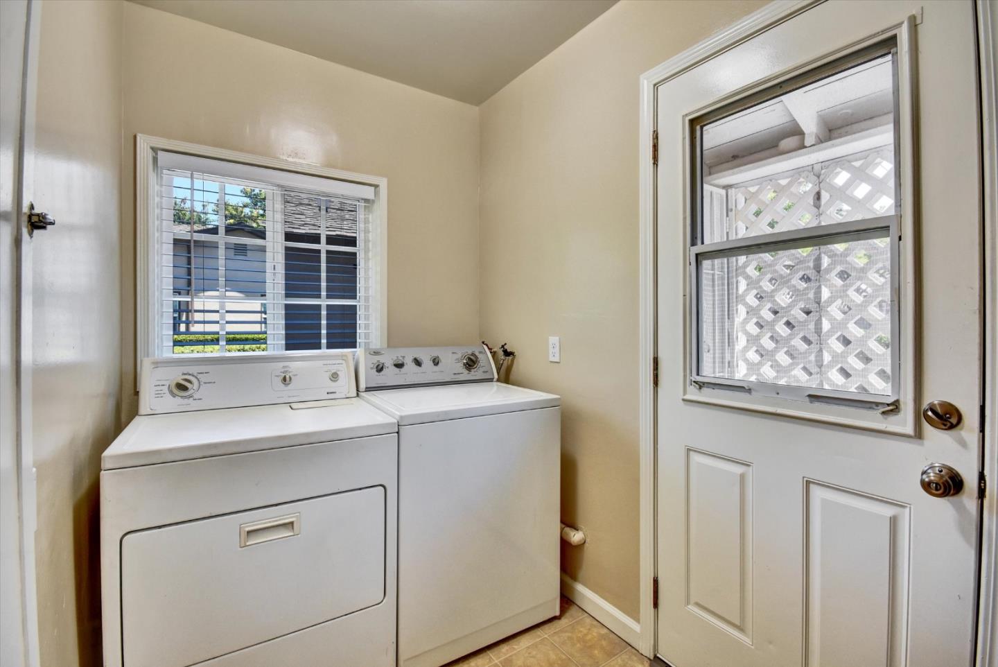 2012 Heatherdale Avenue San Jose, CA 95128 - Photo 13 of 34