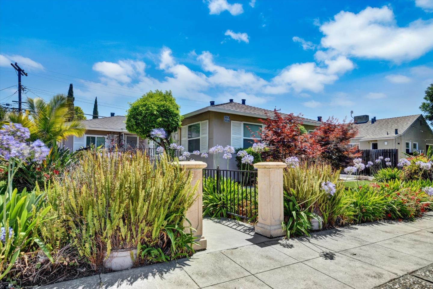 2012 Heatherdale Avenue San Jose, CA 95128 - Photo 4 of 34