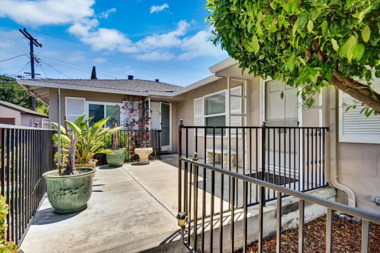 2012 Heatherdale Avenue San Jose, CA 95128 - Photo 5 of 34