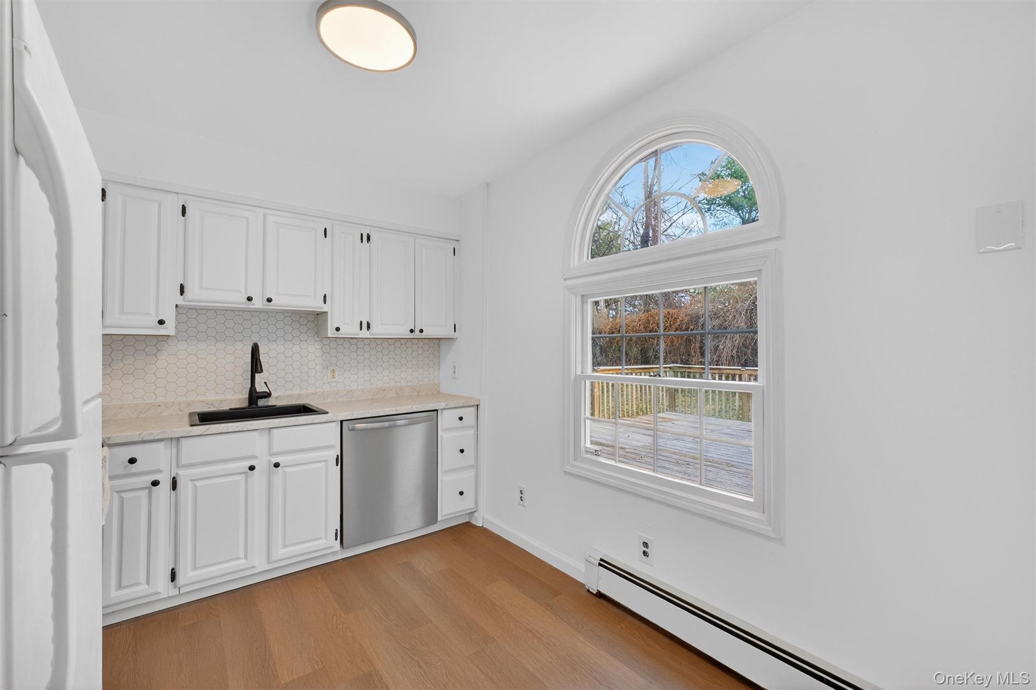 19 Cayuga Drive Wappingers Falls, NY 12590 - Photo 15 of 29