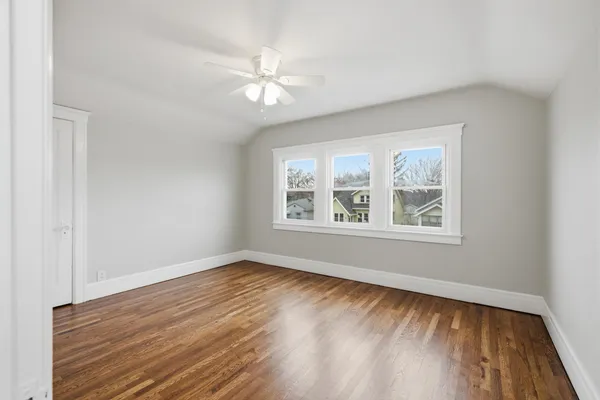 $224,900 | 352 East Goulson Avenue, Hazel Park, MI 48030