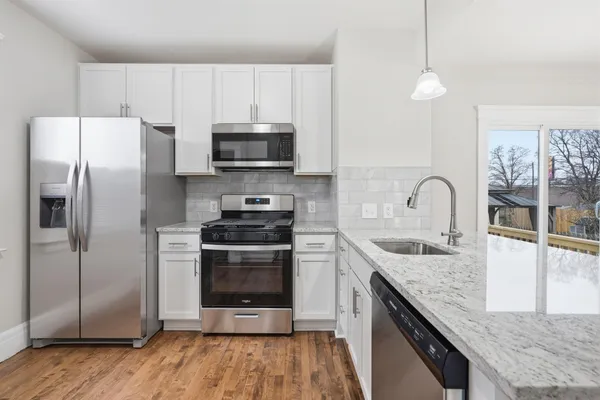 $224,900 | 352 East Goulson Avenue, Hazel Park, MI 48030