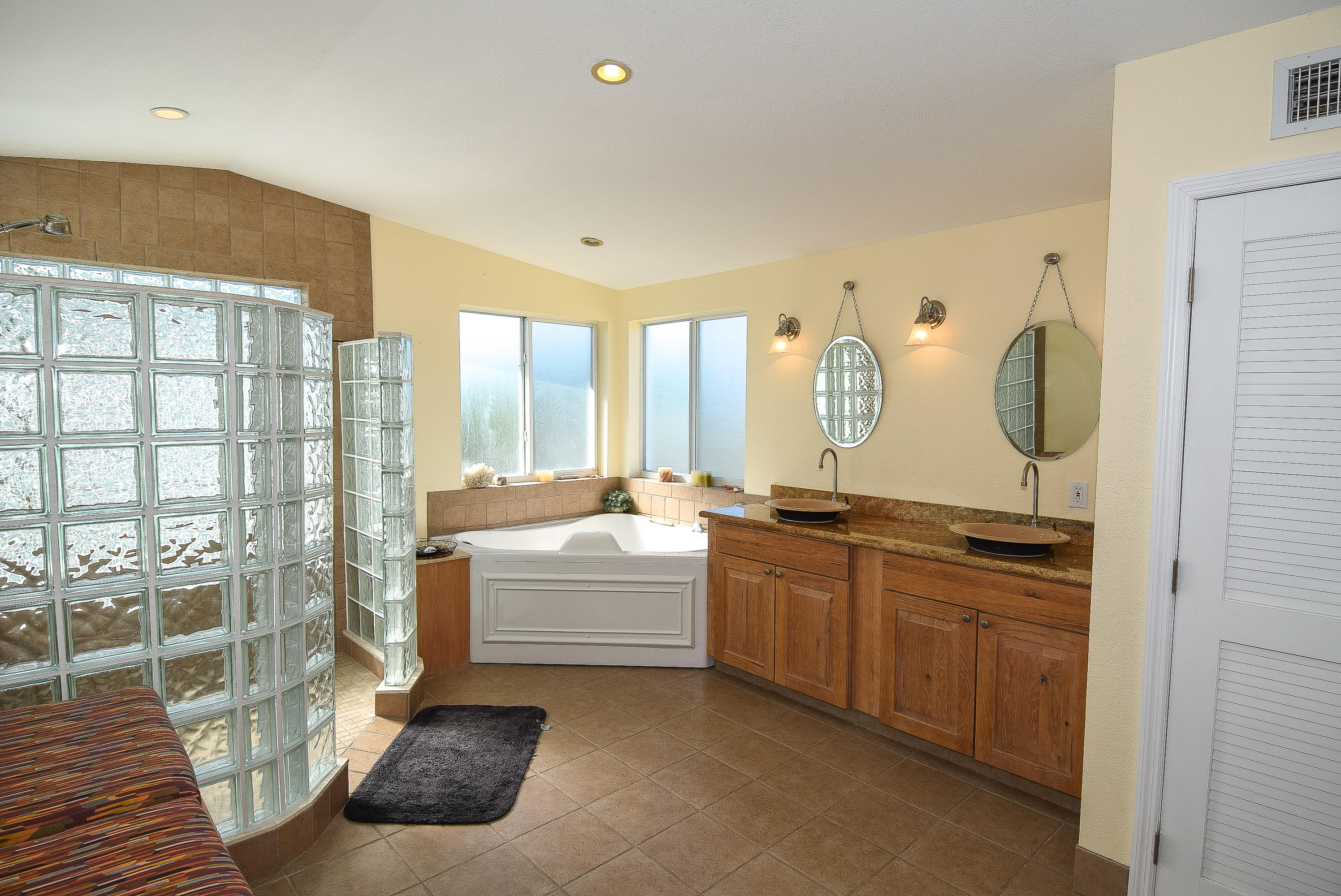 419 3rd Street Key Largo, FL 33037 - Photo 13 of 40 DSC_0441