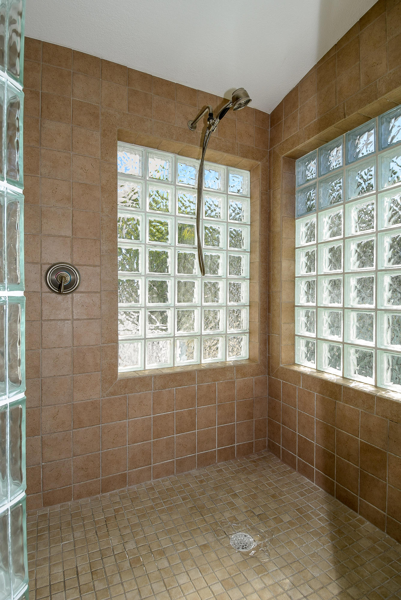 419 3rd Street Key Largo, FL 33037 - Photo 17 of 40 DSC_0433