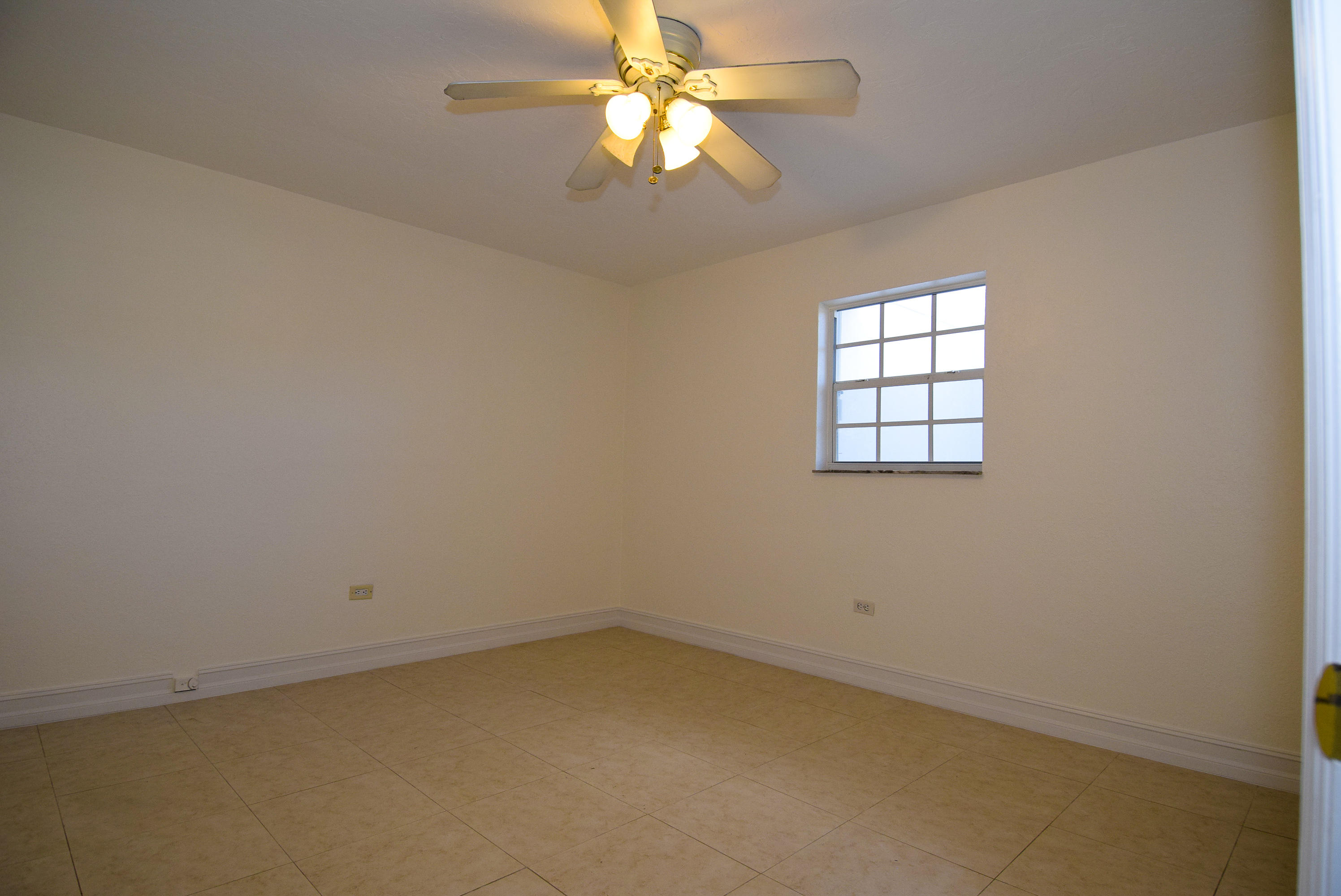 419 3rd Street Key Largo, FL 33037 - Photo 29 of 40 DSC_0394