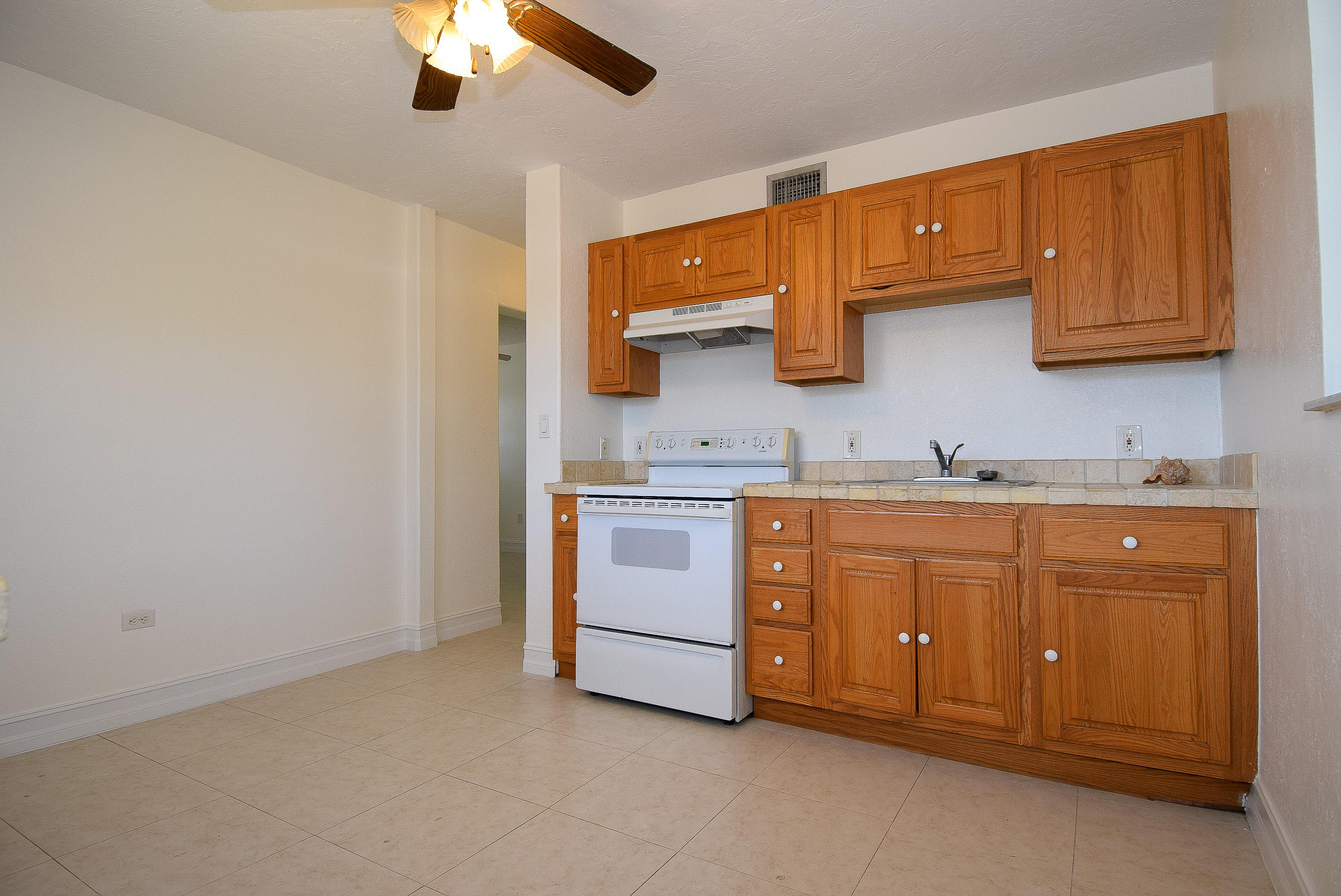 419 3rd Street Key Largo, FL 33037 - Photo 35 of 40 DSC_0392
