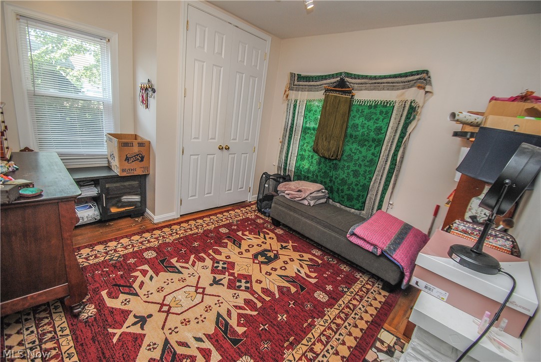 1392 Sheffield Road Cleveland, OH 44121 - Photo 11 of 35 Gallery Image 11
