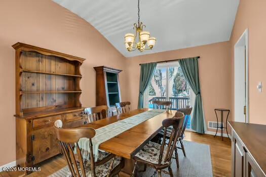 10 Lexington Road Howell, NJ 07731 - Photo 20 of 33 large-019c2e12-4d5c-72f5-8267-d6f8b438dd