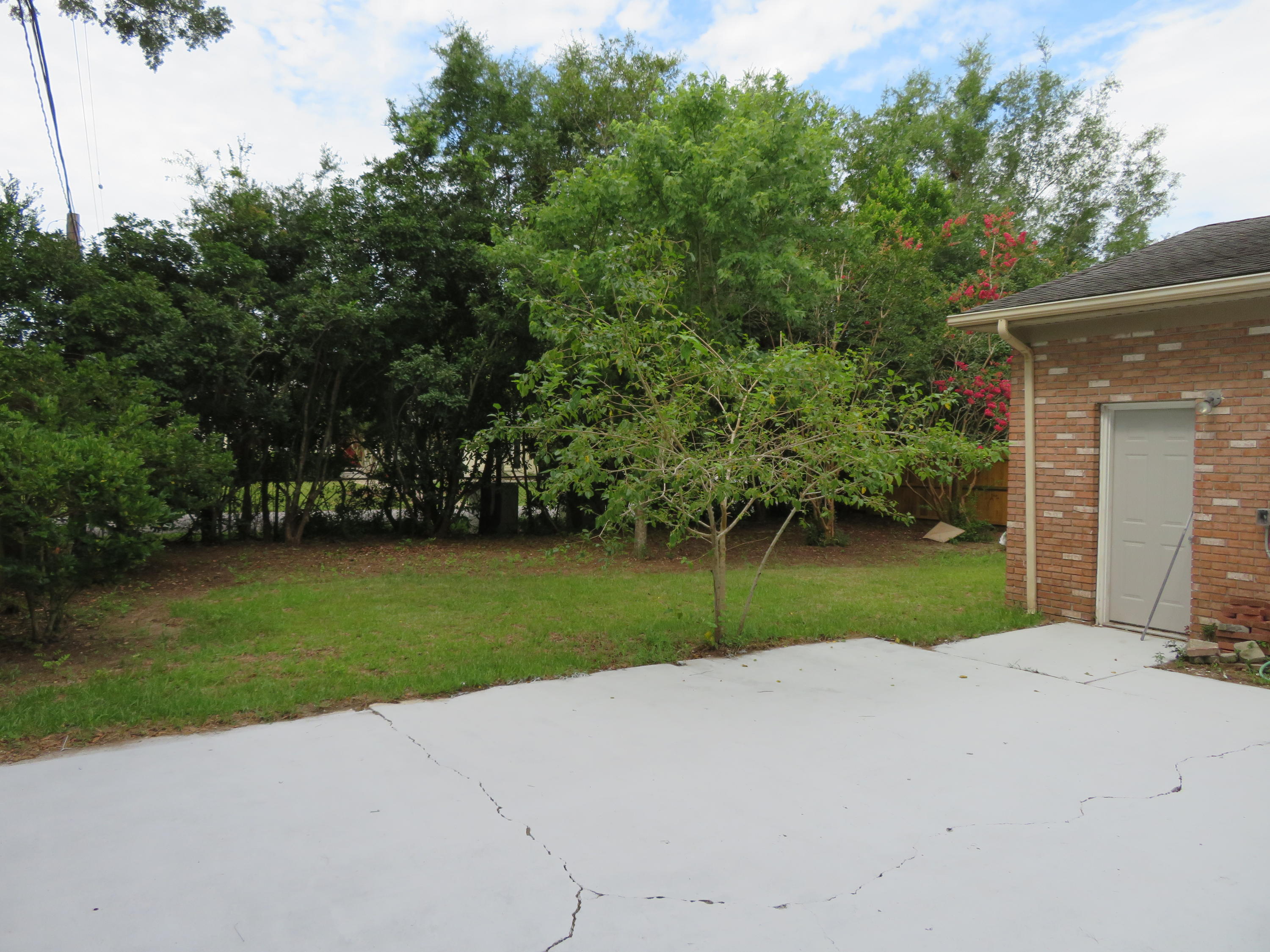 1044 Farmington Road Charleston, SC 29412 - Photo 27 of 36 IMG_0634